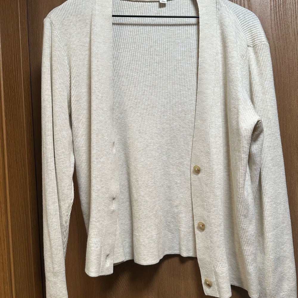 UNIQLO Cream Cardigan